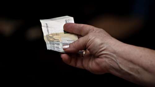 Πότε θα πάρουν οι εργαζόμενοι το Δώρο Χριστουγέννων: ποιοι το δικαιούνται