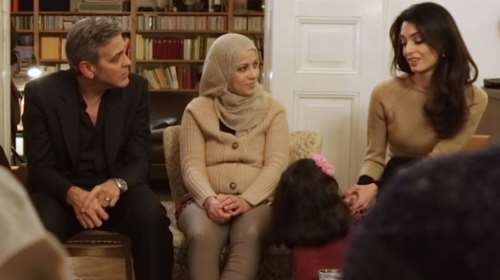 Ο Κλούνεϊ και η Αμάλ συναντήθηκαν με οικογένειες προσφύγων