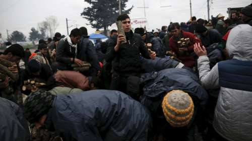 Hotspot για τους πρόσφυγες στην Αλβανία στήνει η Ιταλία