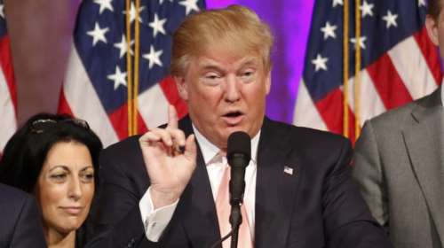 Οι 8 διάσημοι που θα φύγουν από τις ΗΠΑ αν κερδίσει ο Τραμπ