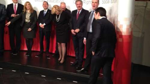 «Υπόδειξη» Γεννηματά σε Τσίπρα στη σύνοδο των Σοσιαλιστών