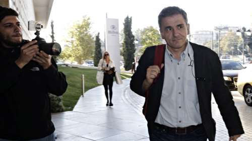 Φορολογικό «χαράτσι» για όλους με εισόδημα πάνω από 20.000 ευρώ