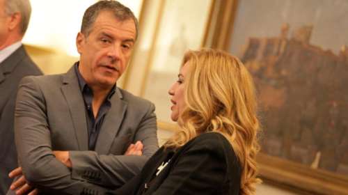 «Όχι» Θεοδωράκη στην πρόταση της Φώφης για συνεργασία