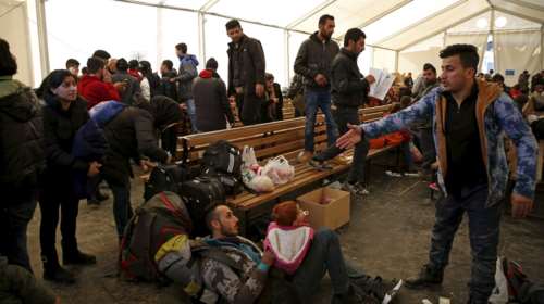 Αγώνας δρόμου της ΕΛΑΣ για την πρώτη επανεισδοχή στην Τουρκία