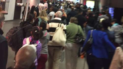 Οι πρώτες στιγμές μετά την έκρηξη στο αεροδρόμιο