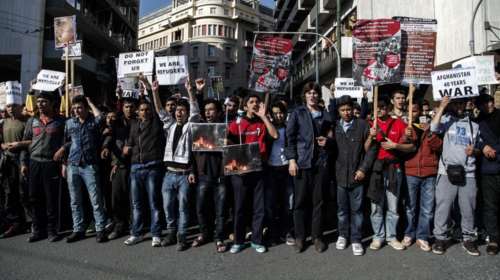 52.207 πρόσφυγες &amp; μετανάστες εγκλωβισμένοι στη χώρα