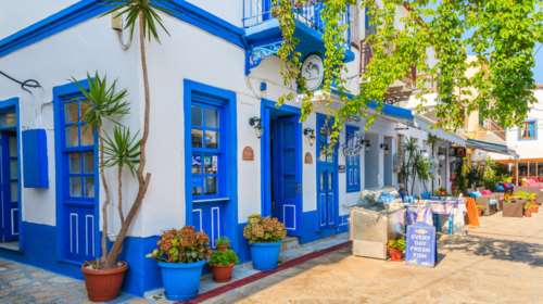 Ενα άγνωστο ελληνικό χωριό στα «διαμάντια» της Ευρώπης