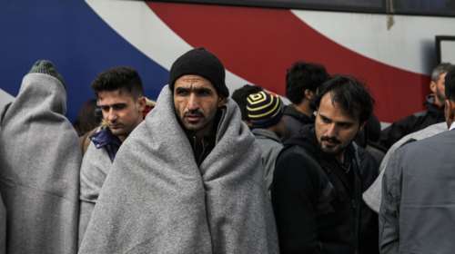 Ξεπέρασαν τους 50.000 οι εγκλωβισμένοι πρόσφυγες στη χώρα