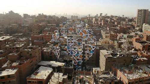 Η πιο φτωχή γειτονιά του Καΐρου γίνεται έργο τέχνης