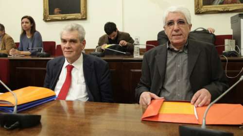 Έμμεσο «άδειασμα» Παρασκευόπουλου σε Παπαγγελόπουλο