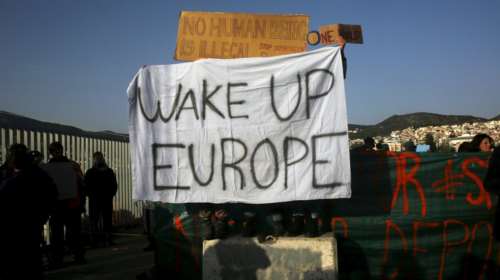 Διαμαρτυρίες αλληλέγγυων στη Μυτιλήνη κατά των επαναπροωθήσεων