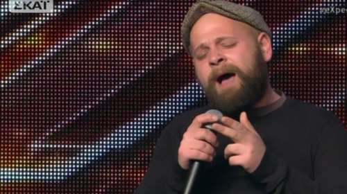 Ο πρώην άστεγος μουσικός που ξετρέλανε τους κριτές του X-Factor