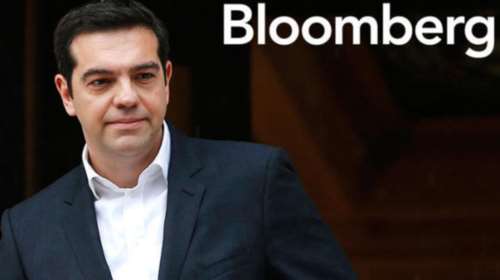Bloomberg: Ο Τσίπρας αντί να αδράξει την ευκαιρία, επέλεξε τη ρήξη