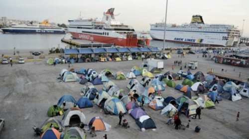 Παρέμβαση εισαγγελέα ζητούν οι λιμενικοί για το λιμάνι του Πειραιά