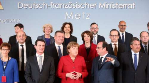 Κοινό υπουργικό συμβούλιο Γαλλίας-Γερμανίας με Μέρκελ και Ολάντ