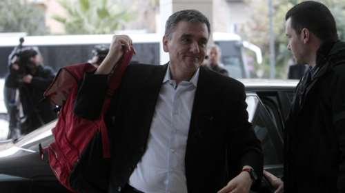 Συμφωνία χωρίς πίστωση, σκληρά μέτρα τοις μετρητοίς