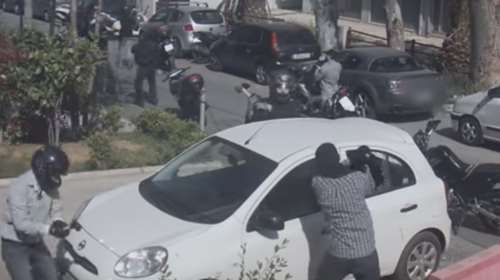 Βίντεο με την επίθεση του Ρουβίκωνα στο «Πρώτο Θέμα»