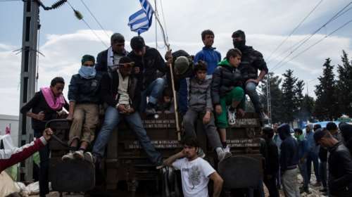53.381 οι εγκλωβισμένοι πρόσφυγες &amp; μετανάστες στη χώρα