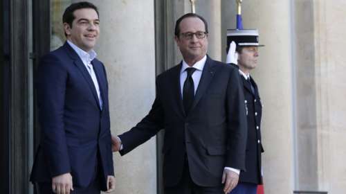 Στο Παρίσι εσπευσμένα ο Τσίπρας, μετά την εμπλοκή με θεσμούς