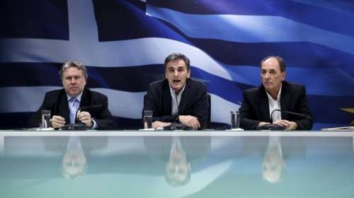 H νέα φορολογική κλίμακα για το 2016, ποιοι πληρώνουν τα βάρη