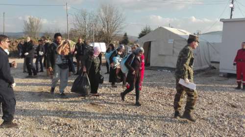 Πρόσφυγες επιτέθηκαν σε φαντάρους στον Κατσικά Ιωαννίνων