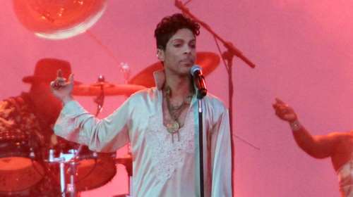 Εσπευσμένα στο νοσοκομείο ο Prince