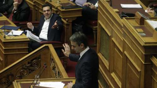 Νέο γκάλοπ: Προβάδισμα 4,4% της ΝΔ, διχάζει η αξιολόγηση