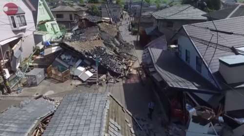 Drone καταγράφει την καταστροφή από τους σεισμούς στην Ιαπωνία