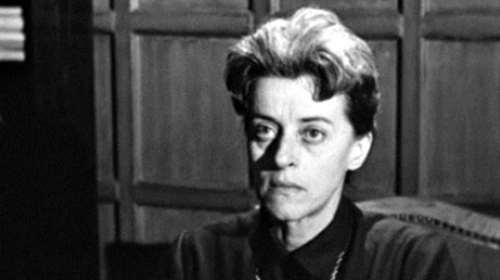 Η κούκλα εγγονή της Τασσώς Καββαδία. Η μόδα και η μάχη με την ανορεξία