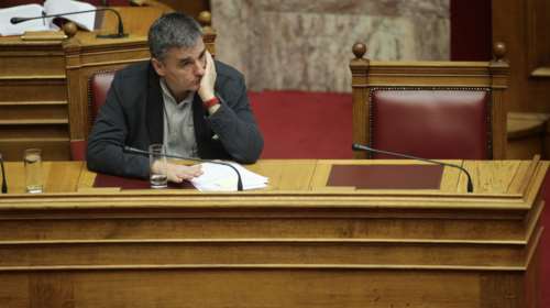 Φορολογική καταιγίδα για μισθωτούς, μπλοκάκια, ενοίκια