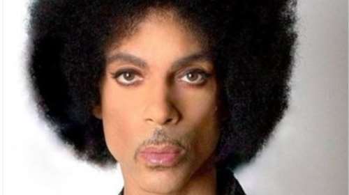 Η απερίγραπτα μοναδική φωτογραφία διαβατηρίου του Prince