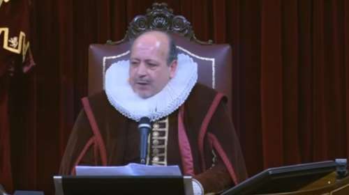 Θεατρική σκηνή έγινε η ισπανική βουλή για την επέτειο θανάτου του Θερβάντες