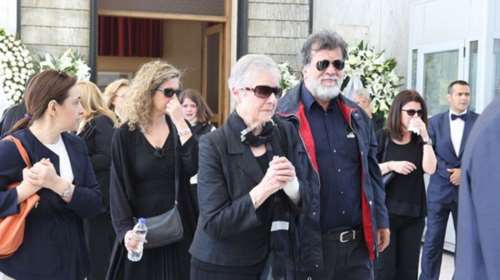 Τελευταίο αντίο στον Γιάννη Βόγλη