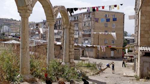 Μια Ελληνίδα από την Αρμενία φωτογραφίζει την ιδιαίτερη πατρίδα της