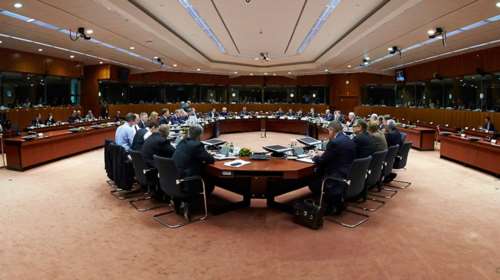 Διεθνή ΜΜΕ: Αδιέξοδο Τσίπρα, σενάρια πρόωρων εκλογών