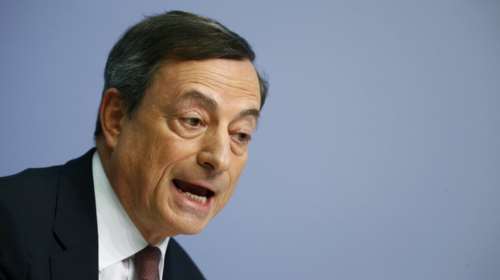 Ντράγκι: Το ποιος ανήκει ή όχι στο ευρώ δεν το αποφασίζει η ΕΚΤ