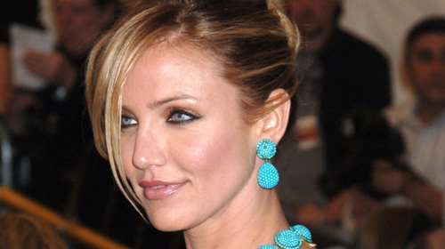 H απογοητευτική εμφάνιση της Κάμερον Ντίαζ στον δρόμο χωρίς μακιγιάζ