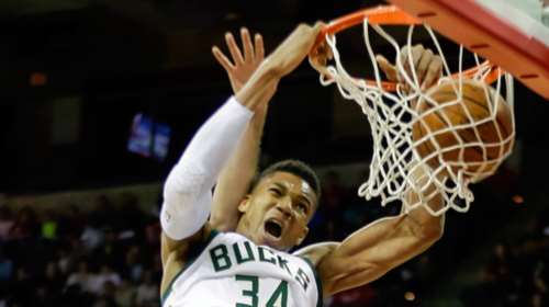 Ο Giannis τινάζει την μπάνκα στον αέρα - Μυθικό συμβόλαιο