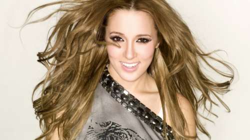 Δείτε πώς γιόρτασε η Καλομοίρα το Πάσχα στην Αμερική