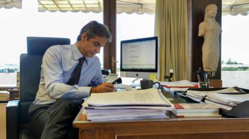 Politico Europe: Ο Κυριάκος στους πολιτικούς που θα επηρεάσουν την Ευρώπη