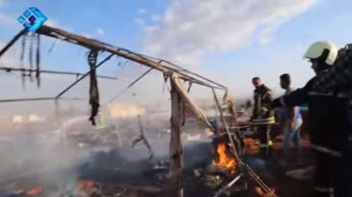 Δεκάδες πρόσφυγες νεκροί μετά από βομβαρδισμό καταυλισμού στη Συρία