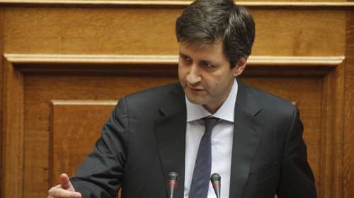 Χουλιαράκης υπέρ των φόρων και της...εθνικής κυριαρχίας