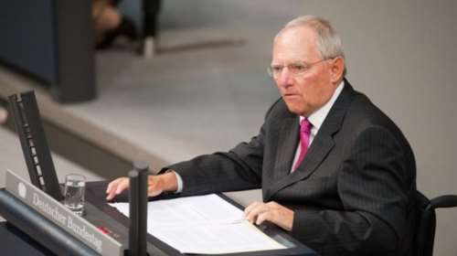 Συμφωνία σε δύο εβδομάδες βλέπει ο Σόιμπλε