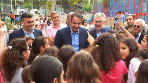 Κυριάκος: Αποκλείουν παιδιά ανέργων από τα ολοήμερα σχολεία