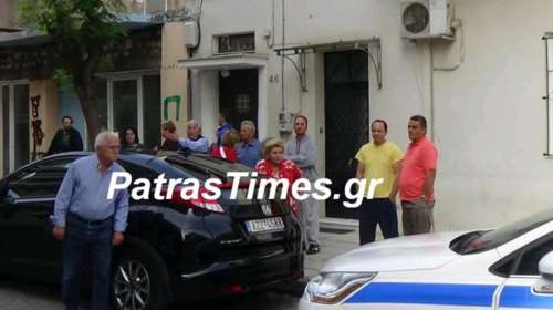 Σοκ στην Πάτρα: Δάσκαλος «βούτηξε» στο κενό από τον 4ο όροφο