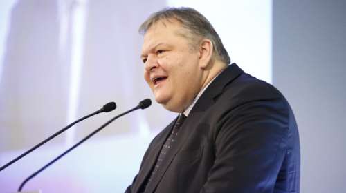 Βενιζέλος: Η κυβέρνηση ΣΥΡΙΖΑ - ΑΝΕΛ έχει και έναν τρίτο αφανή εταίρο