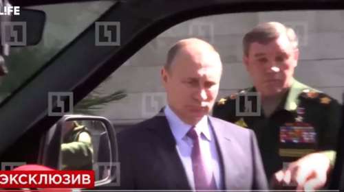 Ο Πούτιν έμεινε με το πόμολο στο χέρι