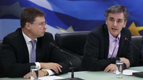 Ντομπρόβσκις: Εμείς θέλαμε μείωση δαπανών, η κυβέρνηση αύξηση φόρων