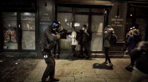 Η συγκλονιστική φωτογραφία από τις ταραχές στη Γαλλία