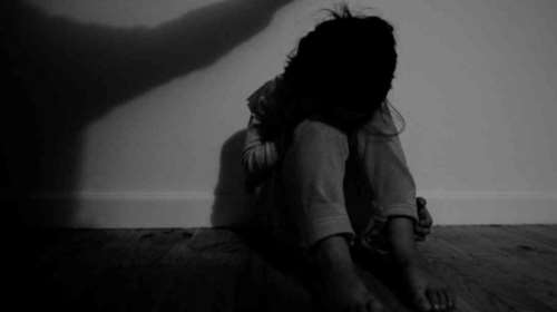 Με χασίς και φιλοδωρήματα ασελγούσε στον 14χρονο